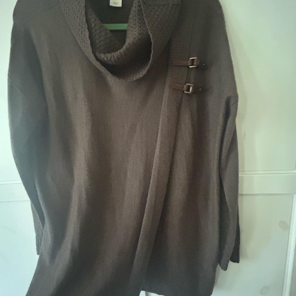 Ellen Tracy Chocolate Knit Pullover